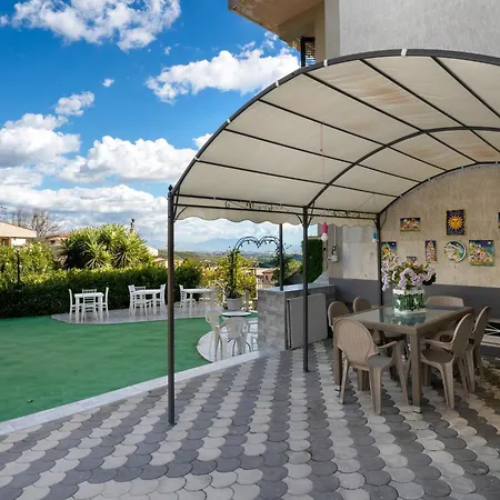 Casa Luisa 산 망고 피에몬테